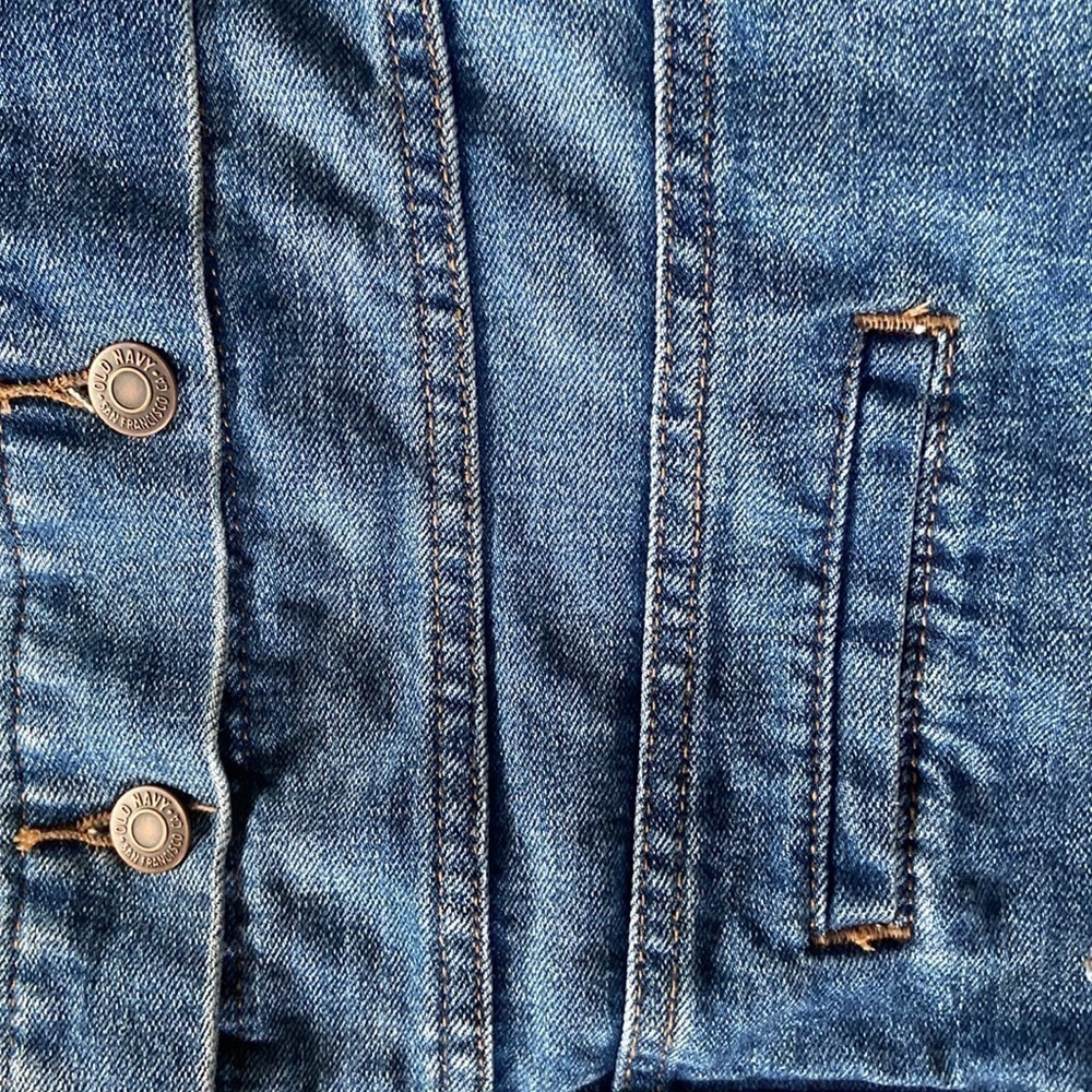 OLD NAVY DENIM JEAN JACKET - Picture 3 of 4